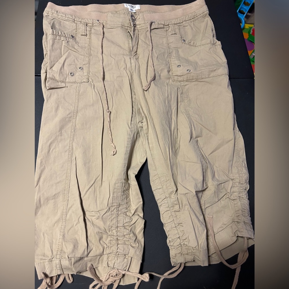 Cargo capris